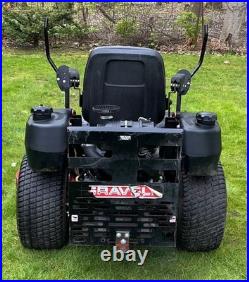 2005 Gravely 52 zero turn mower with 600 hours