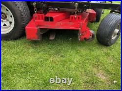 2005 Gravely 52 zero turn mower with 600 hours