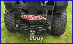 2005 Gravely 52 zero turn mower with 600 hours