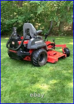 2017 Gravely ProTurn 472 zero turn mower