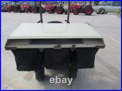 2019 Grasshopper 623T 52 Side Discharge Zero Turn Lawn Mower with12 HT Bagger