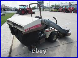 2019 Grasshopper 623T 52 Side Discharge Zero Turn Lawn Mower with12 HT Bagger