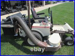 2021 Grasshopper 226V 52 Mid-Mount Zero Turn Lawn Mower with Bagger 392 HRS