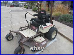 2021 Grasshopper 335B 61 Mid-Mount Zero Turn Lawn Mower with 673 Hours