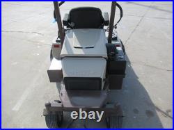 2024 Grasshopper Diesel 725DT 61 Side Discharge Zero Turn Mower with 317 Hrs