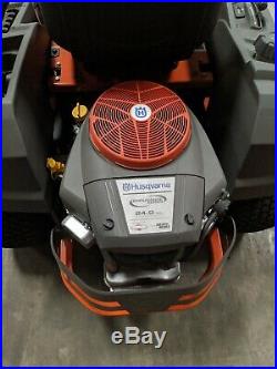 54 inch Husqvarna zero turn mower 20 hrs serviced and in great condition