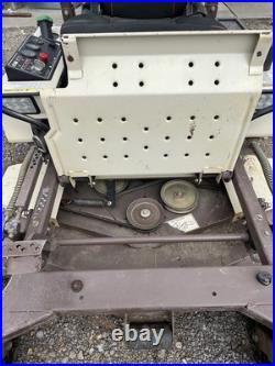 GRASSHOPPER MODEL 325D ZERO TURN MOWER-KUBOTA diesel engine 100% working GRASSHOPPER MODEL 325D ZERO TURN MOWER-KUBOTA diesel engine 100% working