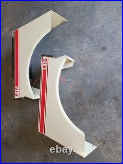 GRASSHOPPER OEM 693203 LT & 693202 RT 618 Fenders with Decals, lights & Toolbox