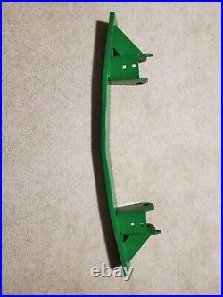 JOHN DEERE Z997R Zero Turn Mower Rear Bumper TCA23444