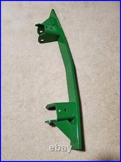 JOHN DEERE Z997R Zero Turn Mower Rear Bumper TCA23444