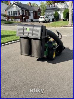 John Deere Z320R ZTrak Zero Turn Riding Mower 42 in 21.5 HP Bagger