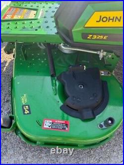 John Deere Z325E 54 Zero Turn Mower 24 HP