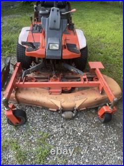 Kubota Diesel 2560 Lawn Mower
