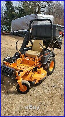 Zero Turn Scag Tiger cub With 568 Hours Clamshell Bagger